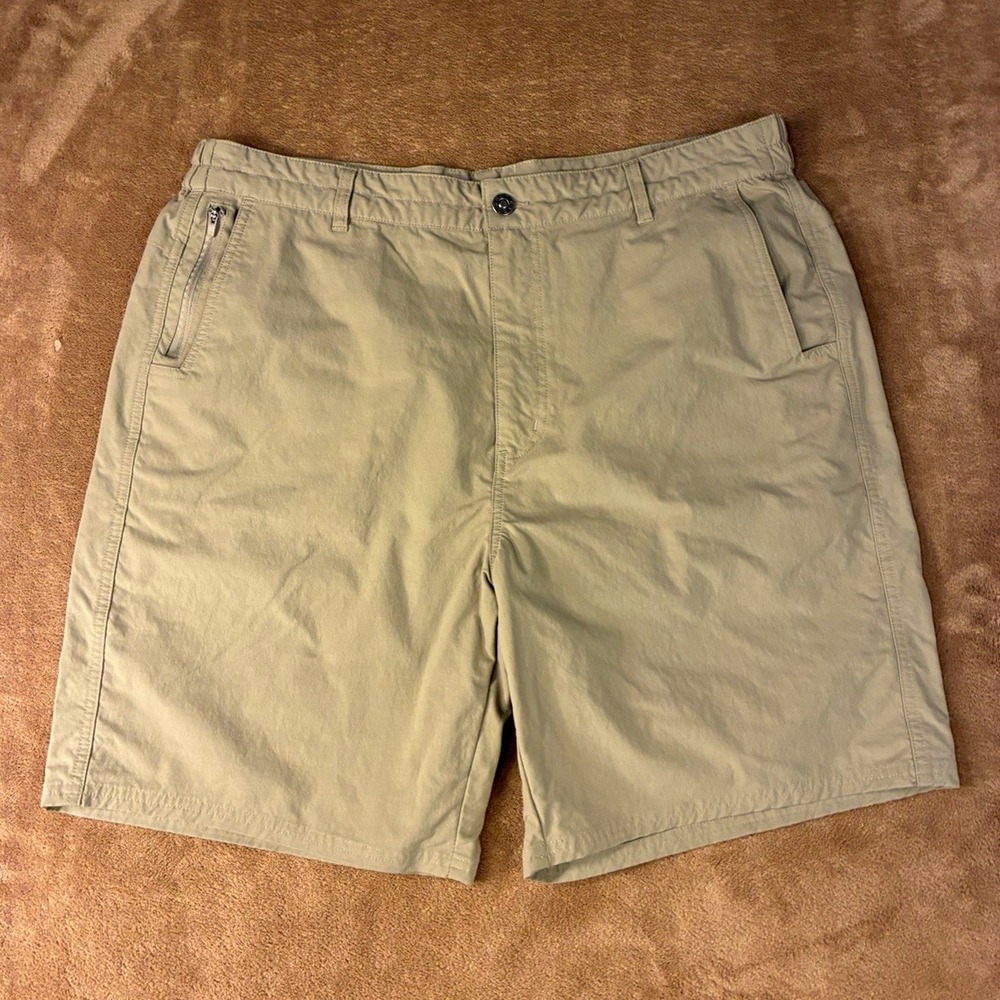 Duck Camp Mens Shorts XL Beige Chino Gorpcore Quiet Luxury Outdoor 8" Inseam
